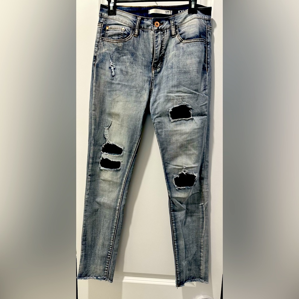 High Rise Curvy Skinny Jeans